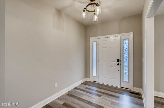 Building Photo - 4 br, 3 bath House - 7395 Yarrow Run Road