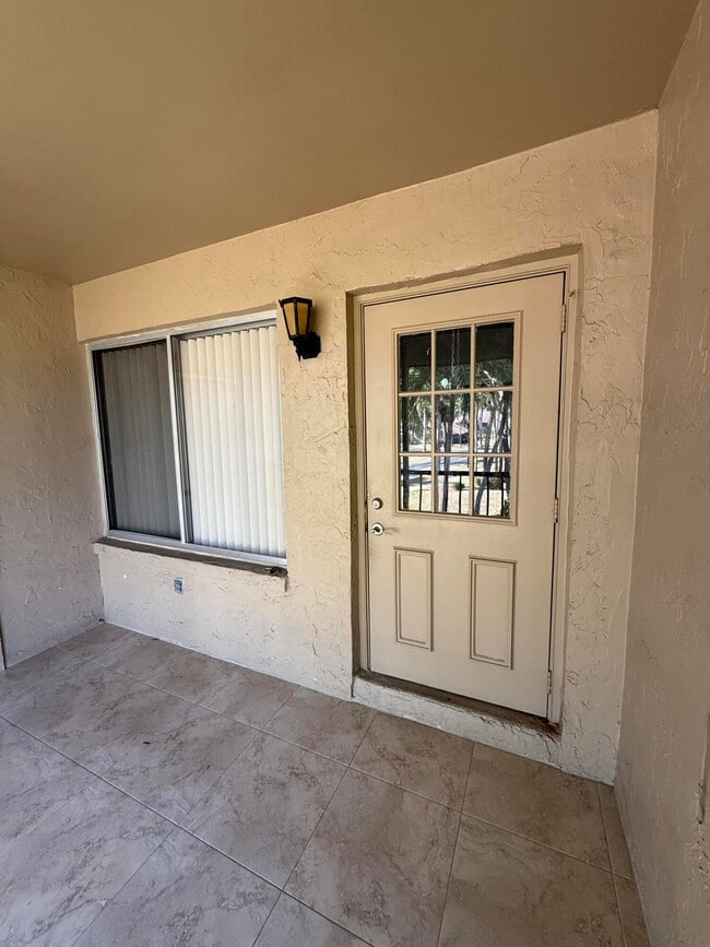 Foto del edificio - 501 Shady Pine Way