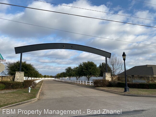 Foto del edificio - 3 br, 2 bath House - 201 Richard Lane