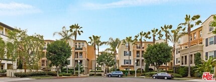 Building Photo - 12975 Agustin Pl