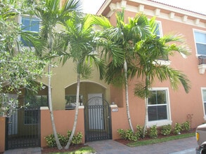Building Photo - 138 Monterey Bay Dr