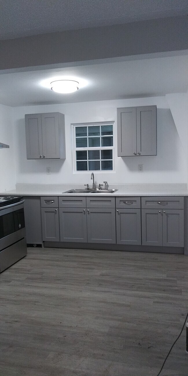 Foto del edificio - 705 E Hanlon St
