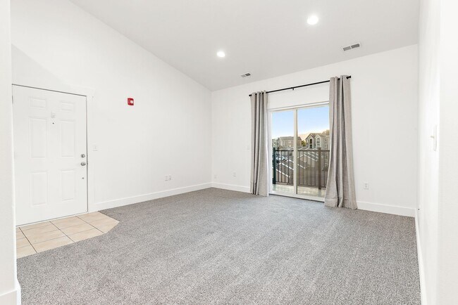 Building Photo - Saratoga Springs Rental - 3 Bedroom 2 Bath!!