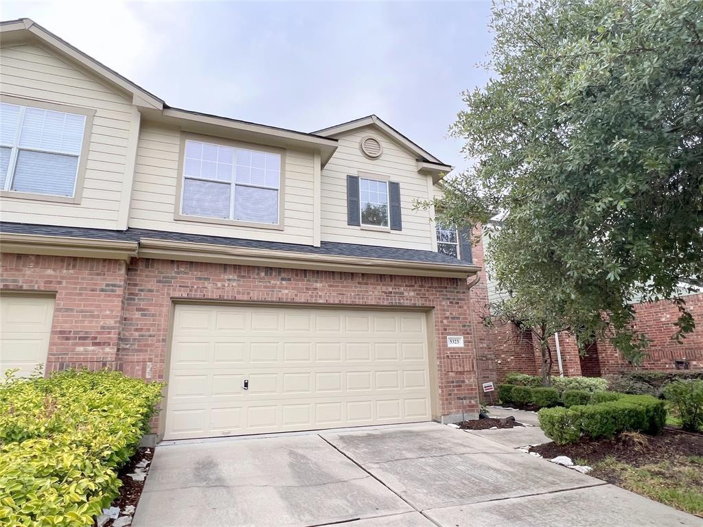 Primary Photo - 5323 Brookway Dr