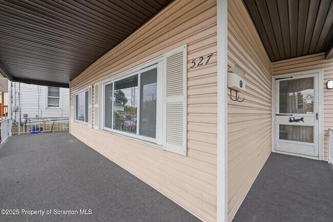 Foto del edificio - 527 St Frances Cabrini Ave