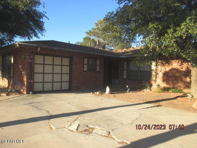 Foto principal - 233 Palmary Dr