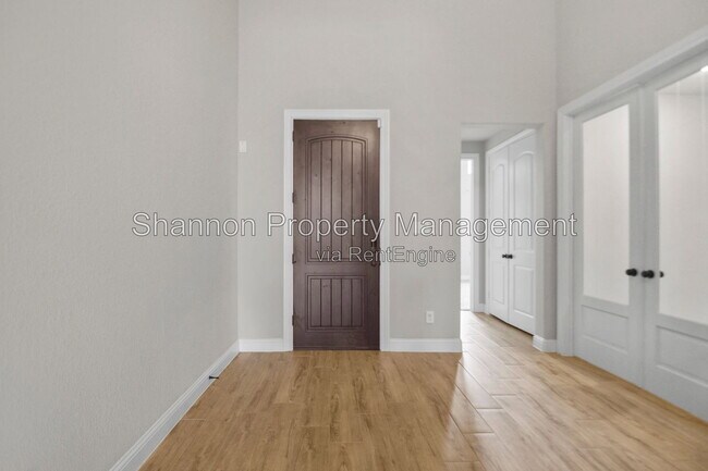 Foto del edificio - 28080 Woodland Bend Way
