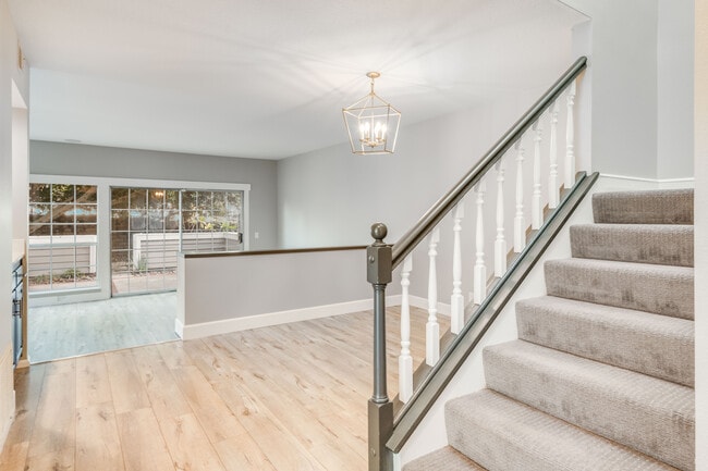 Foto del edificio - 470 Providence Ct