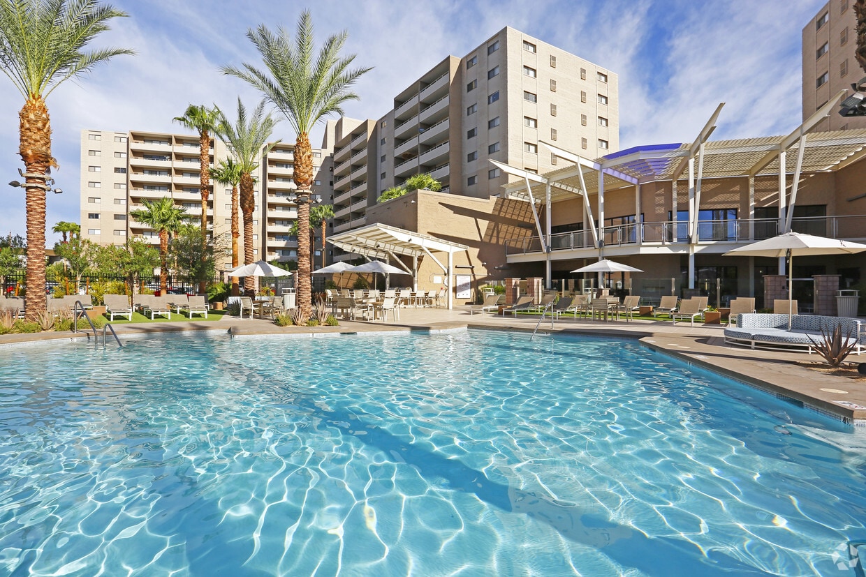 The Rays at Vegas Towers Apartments Las Vegas, NV