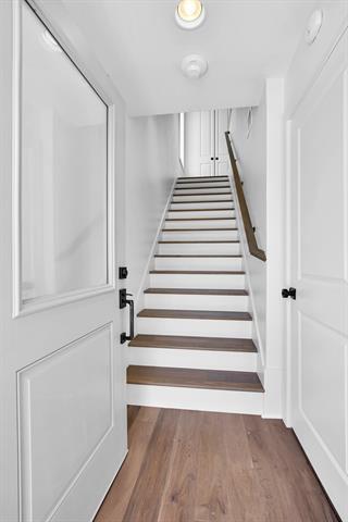 Foto del edificio - 4116 University Blvd