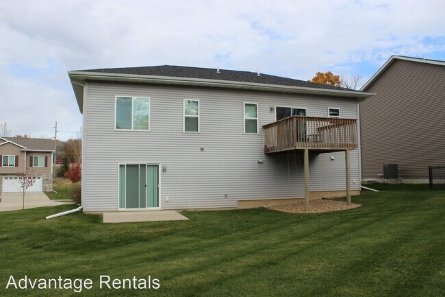 Foto del edificio - 4 br, 3 bath House - 1044 Manitou Trail