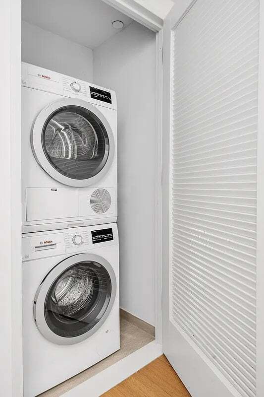 Building Photo - 171 Suffolk St