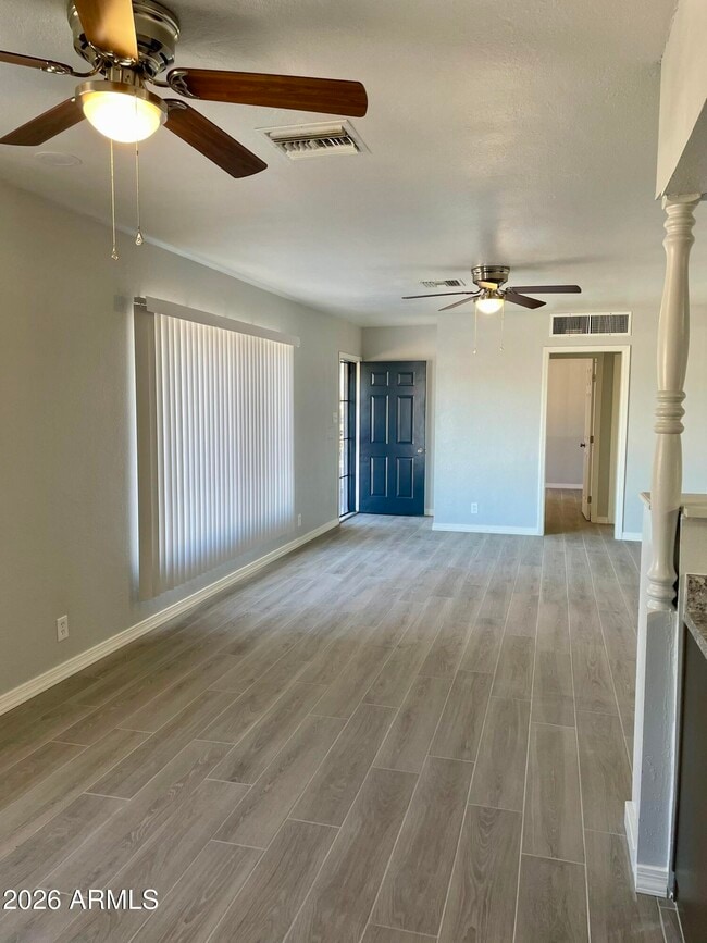 Building Photo - 7519 N 59th Ln