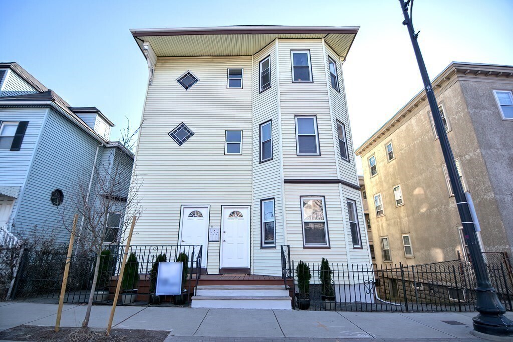 Primary Photo - 508 Broadway