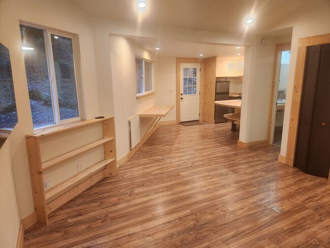 Building Photo - 4350 Cazadero Hwy