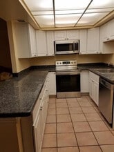 Building Photo - 1307 Partridge Close