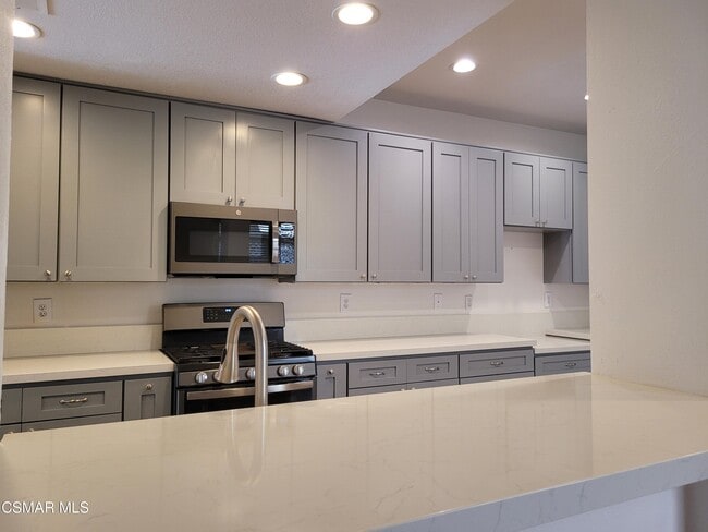 Building Photo - 510 Sonata Way