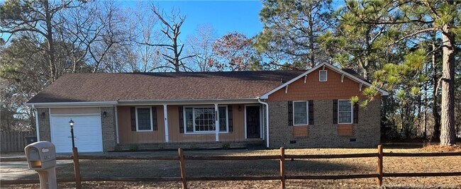 Building Photo - 6959 Skyhawk Dr
