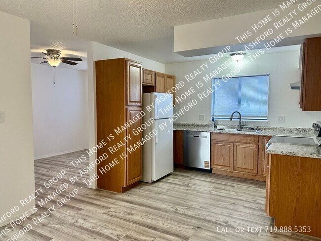 Foto del edificio - 1120 Yuma St