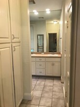 Building Photo - 1052 Magnolia Curve