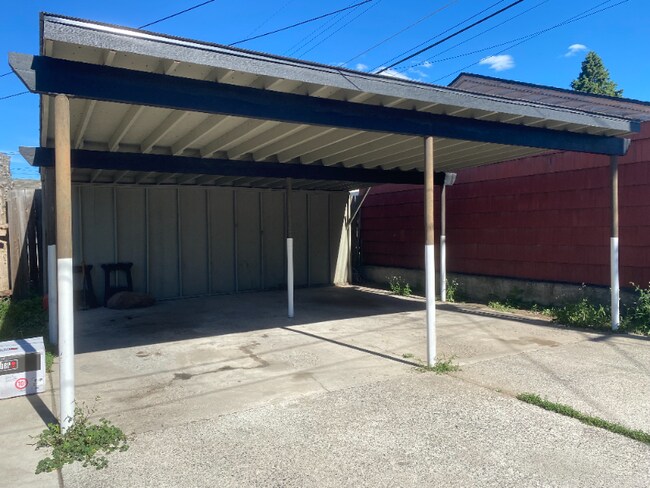 Foto del edificio - 818 E Princeton Ave