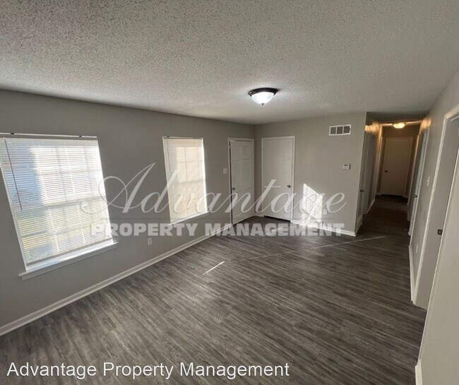 Foto del edificio - 4 br, 1.5 bath House - 3423 Elk Point Dr.