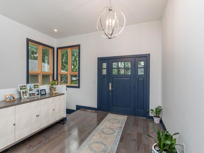 Foto del edificio - 435 Bernard St E