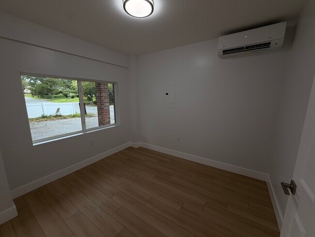 Foto del edificio - Barrington Brick House