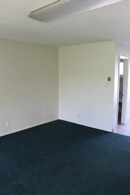 Building Photo - 8900 Thornton Rd