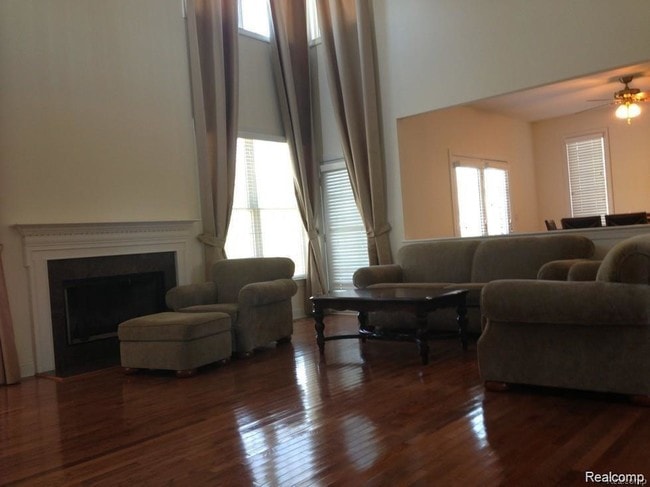 Building Photo - 50321 Drakes Bay Dr