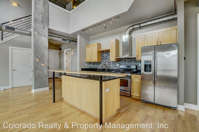 Building Photo - 2 br, 2.5 bath House - 2210 Blake Street, ...