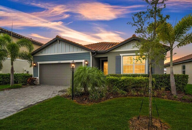 Building Photo - 13707 Green Hammock Pl