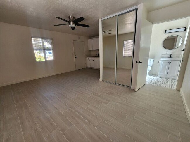 Building Photo - Renovated NORMAL HEIGHTS STUDIO FOR RENT-Its a BEAUTY