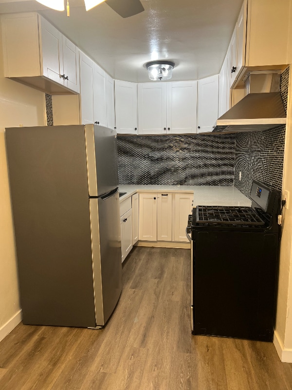 Foto principal - 1193 N Ardmore Ave