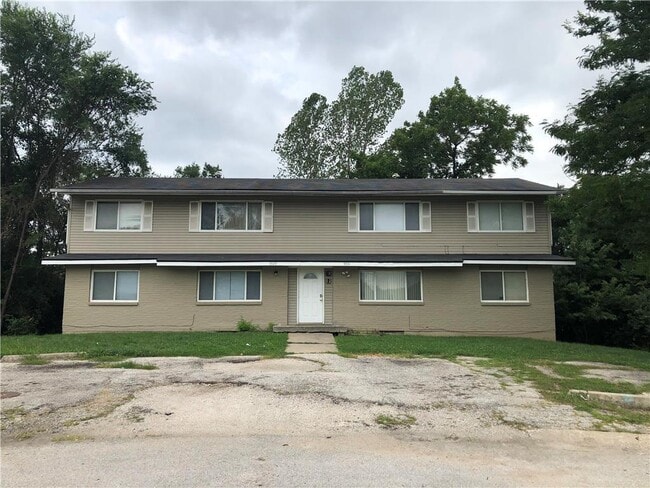5529/5531 Freeman Court - 5531 Freeman Ct