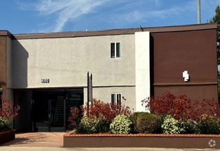 Building Photo - 4100 Arch Dr
