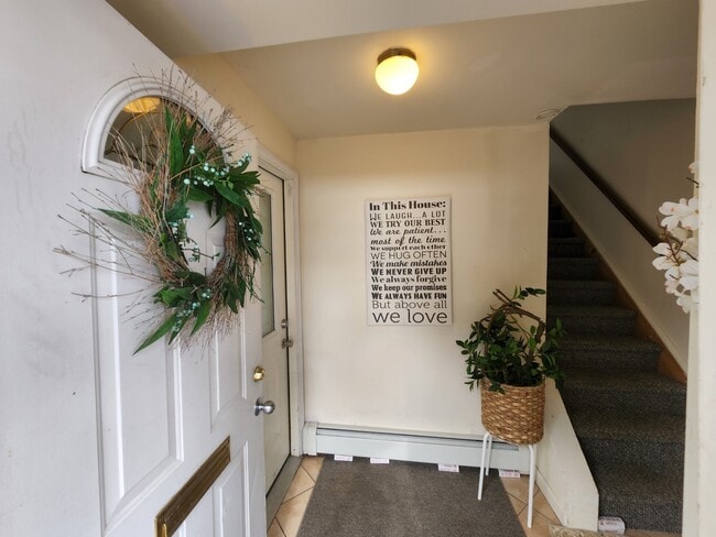 Building entry - 463 Montauk Hwy