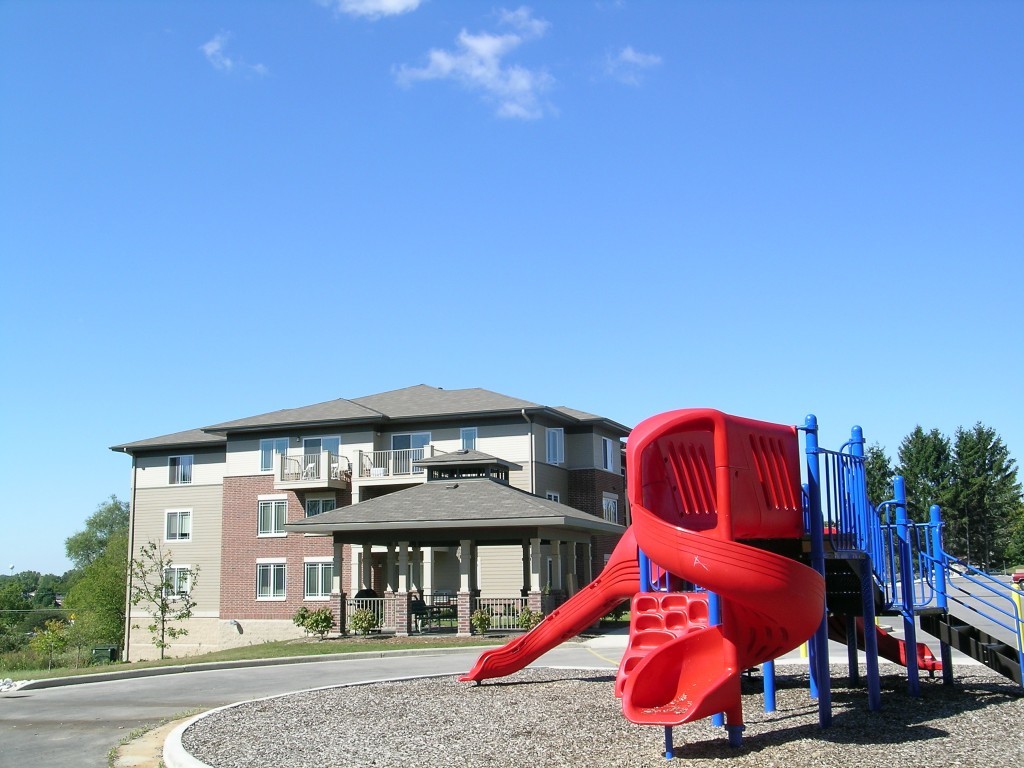 Primary Photo - Highlands South Apartments