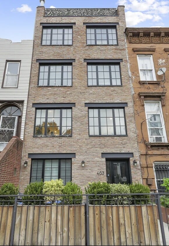 Primary Photo - 463 Lexington Ave