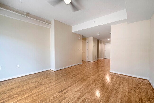 Foto del edificio - 875 N St NW