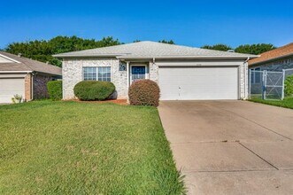 Building Photo - 5520 Creekridge Dr