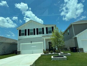 Building Photo - 1004 Sika Cv