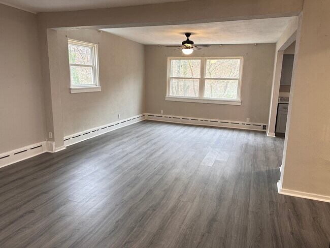 Foto del edificio - 1318 Franklin Ave