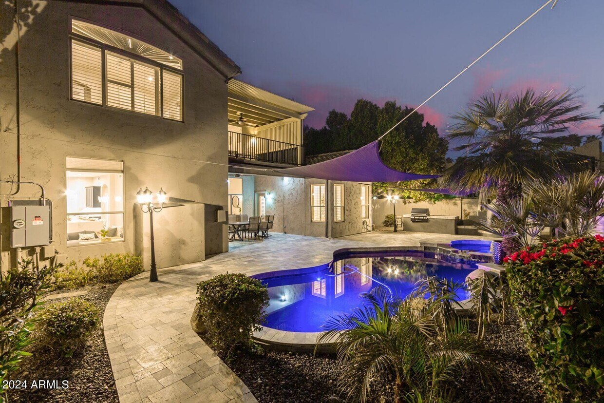 Foto principal - 3202 E Orange Dr