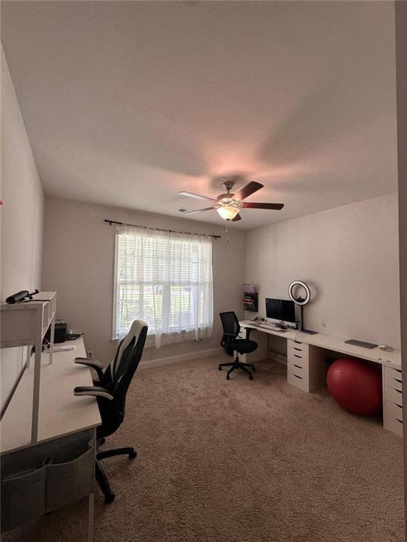 Building Photo - 205 Birdie Cir