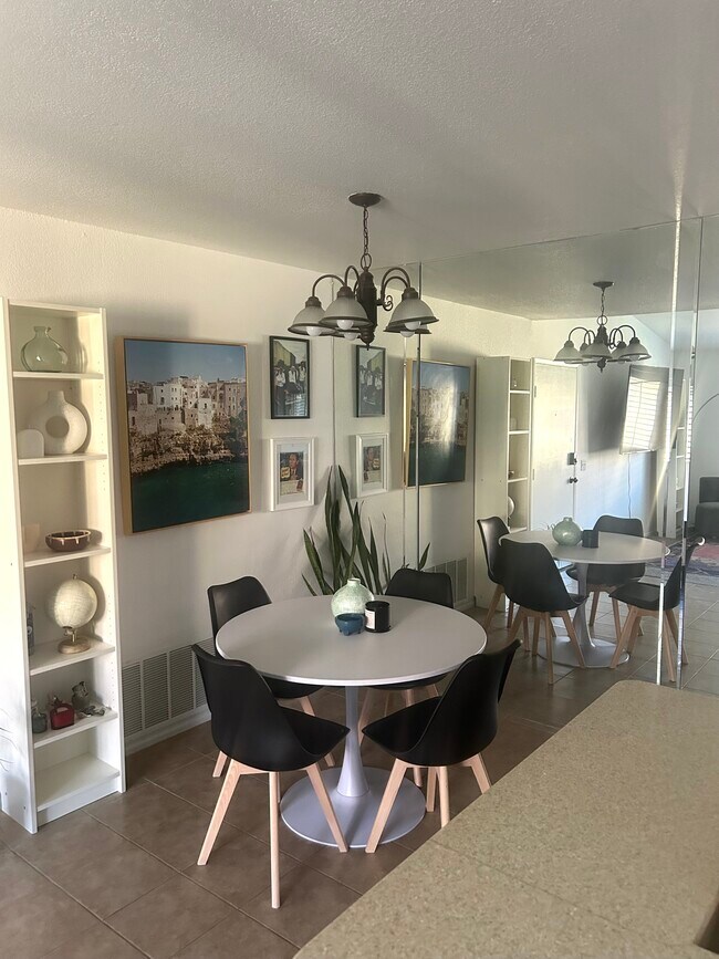 Foto del edificio - 31200 Landau Blvd