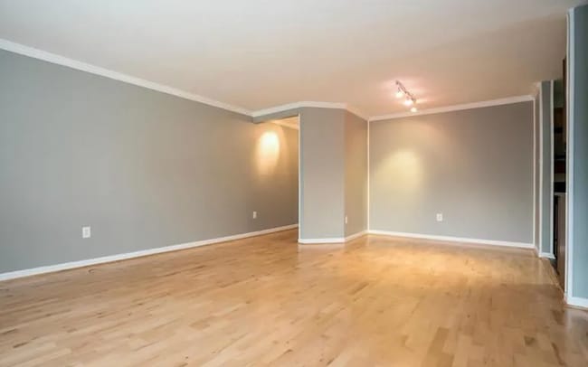 Foto del edificio - 3109 Naylor Rd SE
