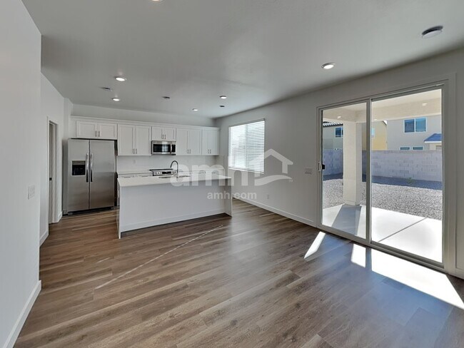 Foto del edificio - 20177 W Thomas Rd