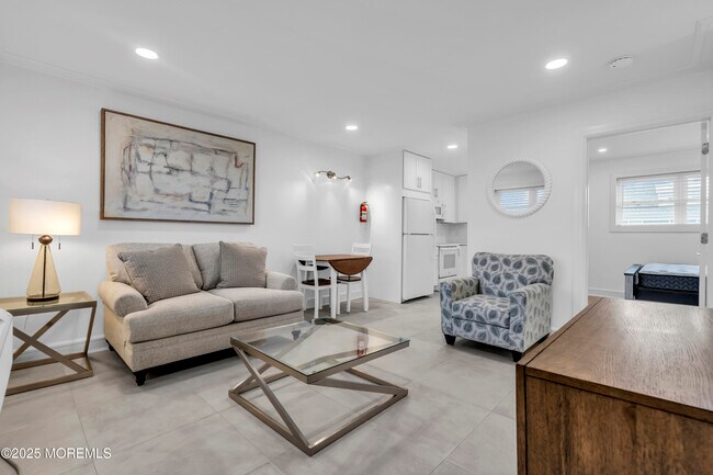 Foto del edificio - 548 Ocean Blvd