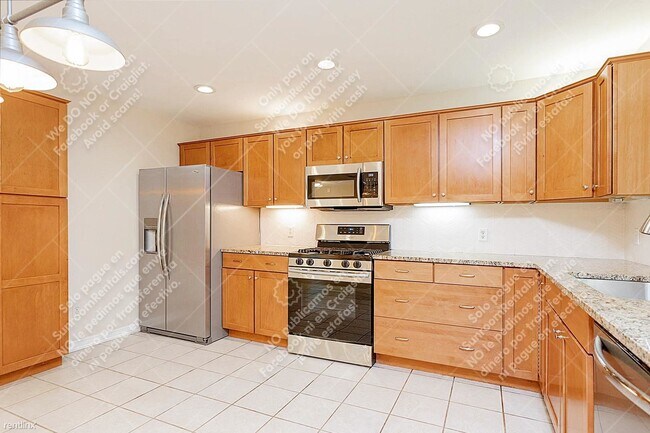 Building Photo - 3 br, 1 bath House - 4604 Raintree Blvd